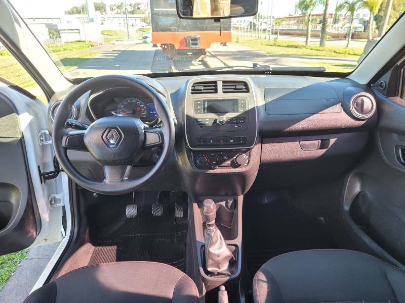 KWID 1.0 12V SCE FLEX ZEN MANUAL - 2018 - CARLOS BARBOSA