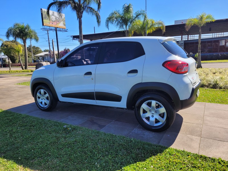 KWID 1.0 12V SCE FLEX ZEN MANUAL - 2018 - CARLOS BARBOSA