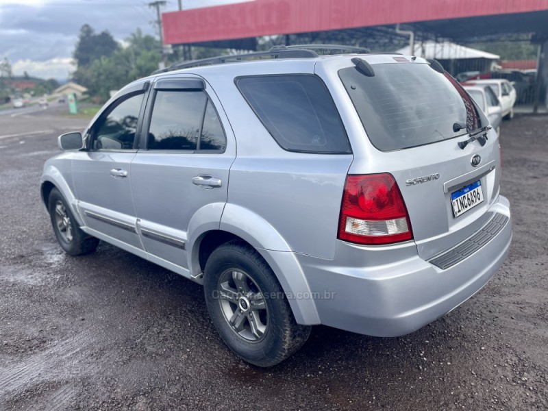 SORENTO 2.5 EX 4X4 16V DIESEL 4P AUTOMÁTICO - 2006 - SãO SEBASTIãO DO CAí