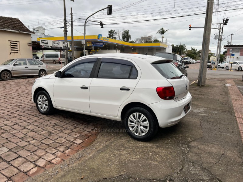 GOL 1.0 MI TRENDLINE 8V FLEX 4P MANUAL - 2016 - VENâNCIO AIRES