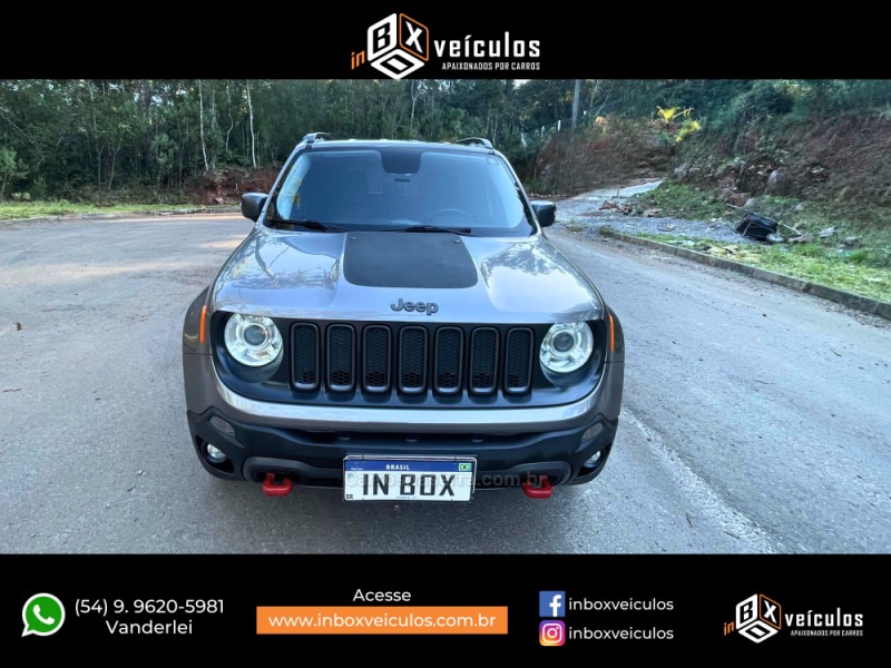 RENEGADE 2.0 16V TURBO DIESEL TRAILHAWK 4P 4X4 AUTOMÁTICO - 2016 - GRAMADO