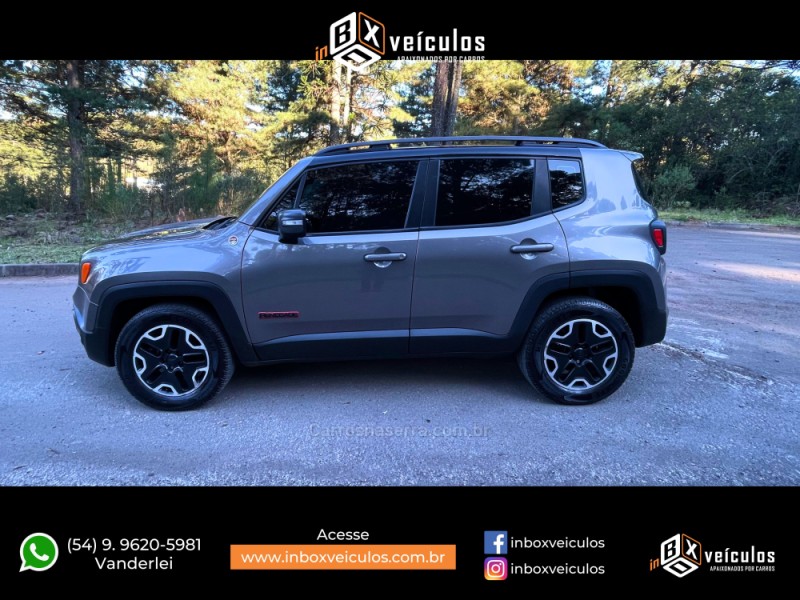 RENEGADE 2.0 16V TURBO DIESEL TRAILHAWK 4P 4X4 AUTOMÁTICO - 2016 - GRAMADO