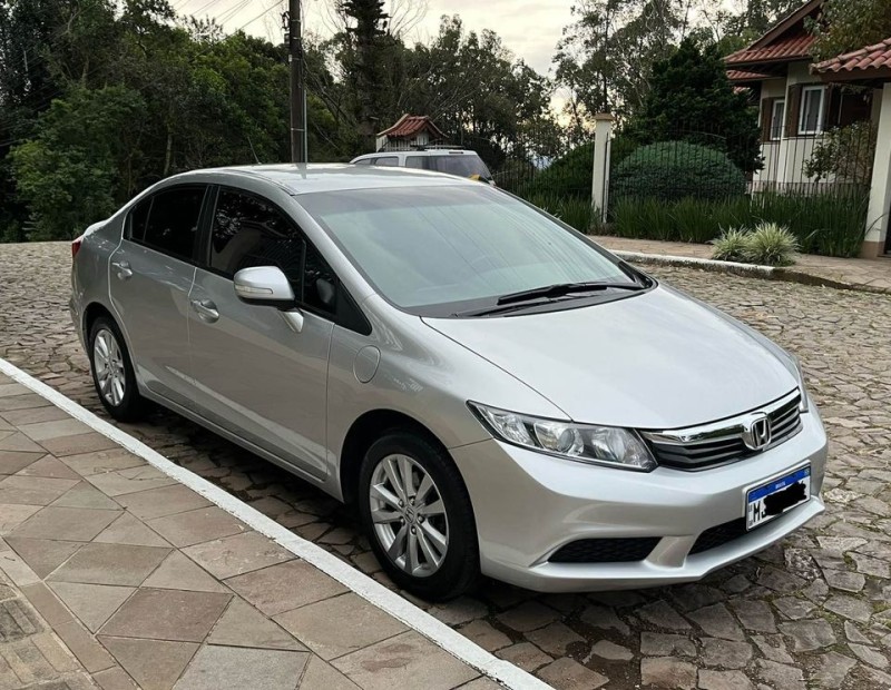 CIVIC 1.8 LXL 16V FLEX 4P AUTOMÁTICO - 2012 - NOVA PETRóPOLIS