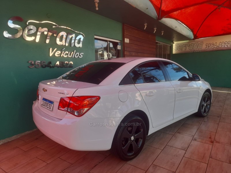 CRUZE 1.8 LT 16V FLEX 4P AUTOMÁTICO - 2014 - DOIS IRMãOS