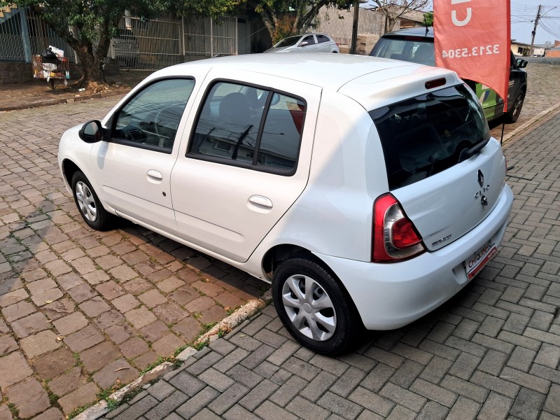 CLIO 1.0 EXPRESSION 16V FLEX 4P MANUAL - 2016 - CAXIAS DO SUL