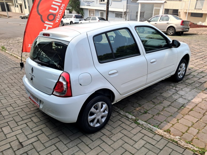 CLIO 1.0 EXPRESSION 16V FLEX 4P MANUAL - 2016 - CAXIAS DO SUL