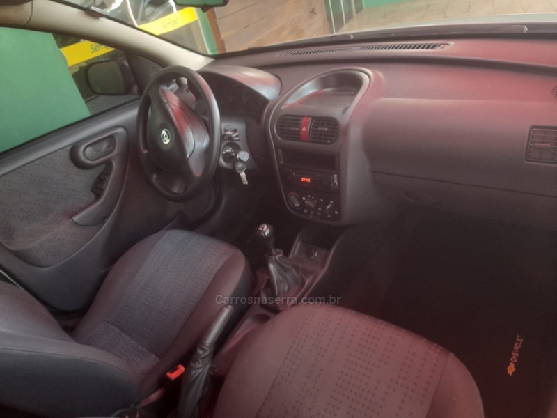 CORSA 1.4 MPFI MAXX 8V FLEX 4P MANUAL - 2011 - DOIS IRMãOS