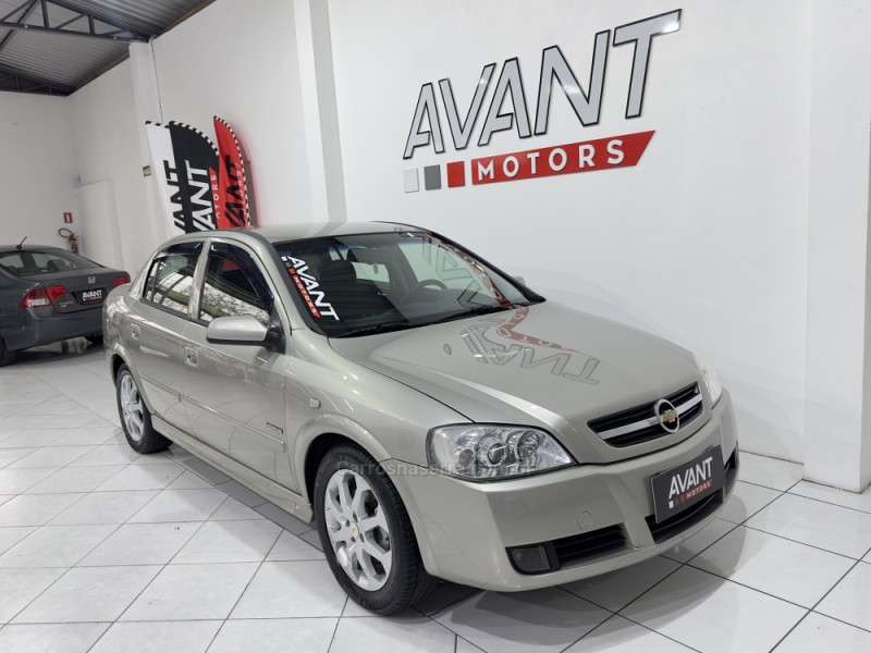 ASTRA 2.0 MPFI ADVANTAGE SEDAN 8V FLEX 4P MANUAL - 2010 - NOVO HAMBURGO