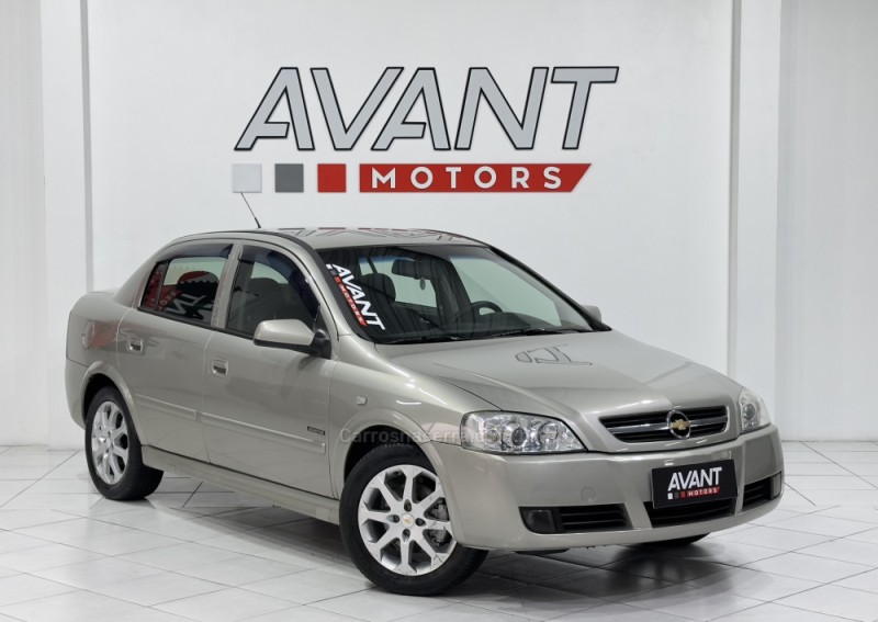 ASTRA 2.0 MPFI ADVANTAGE SEDAN 8V FLEX 4P MANUAL - 2010 - NOVO HAMBURGO