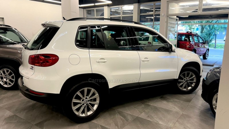 TIGUAN 1.4 ALLSPACE COMFORT 250 TSI FLEX 4P - 2017 - NOVO HAMBURGO