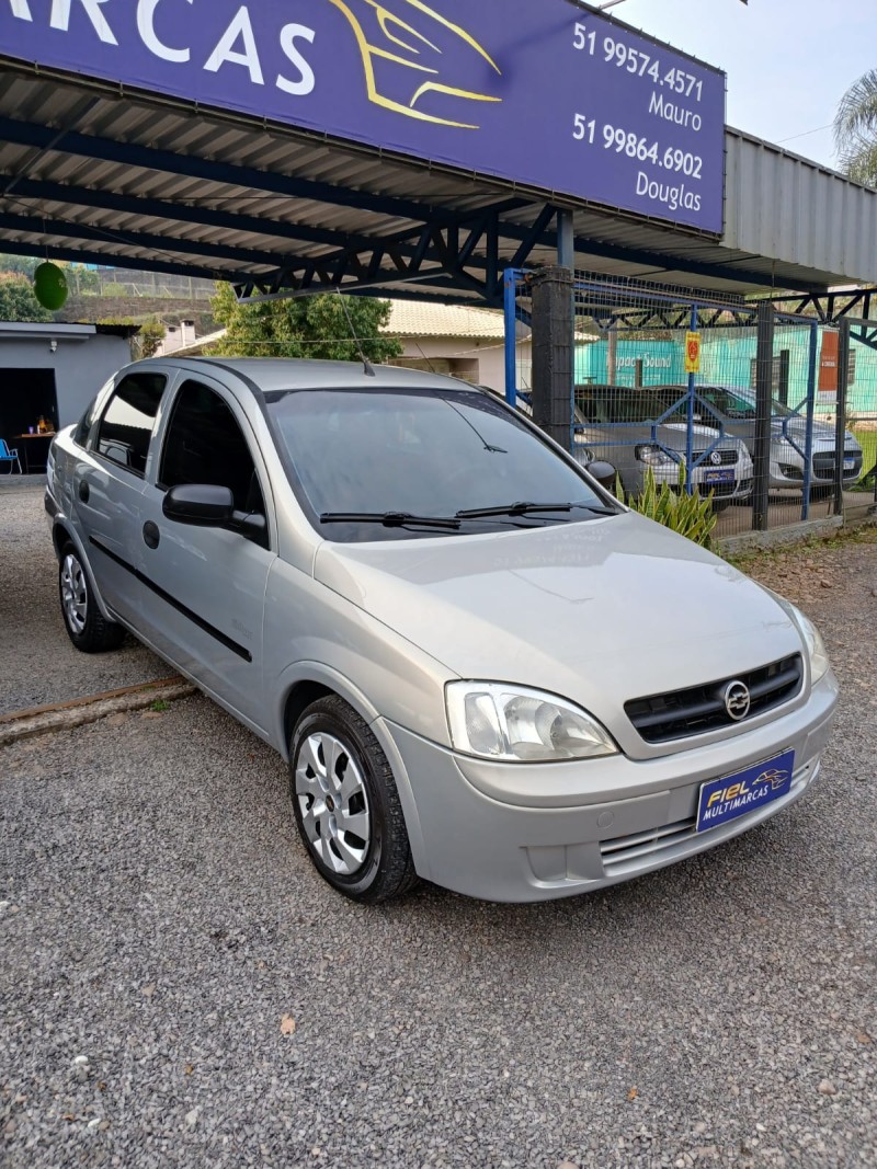 CORSA 1.0 MPFI MAXX 8V FLEX 4P MANUAL - 2005 - VALE REAL