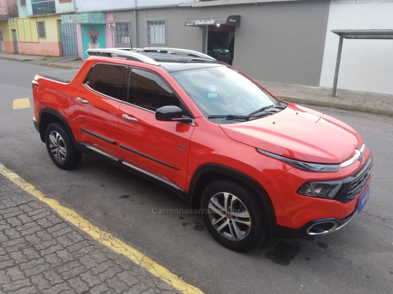 TORO 2.0 16V TURBO DIESEL VOLCANO 4WD AUTOMÁTICO - 2018 - CAXIAS DO SUL