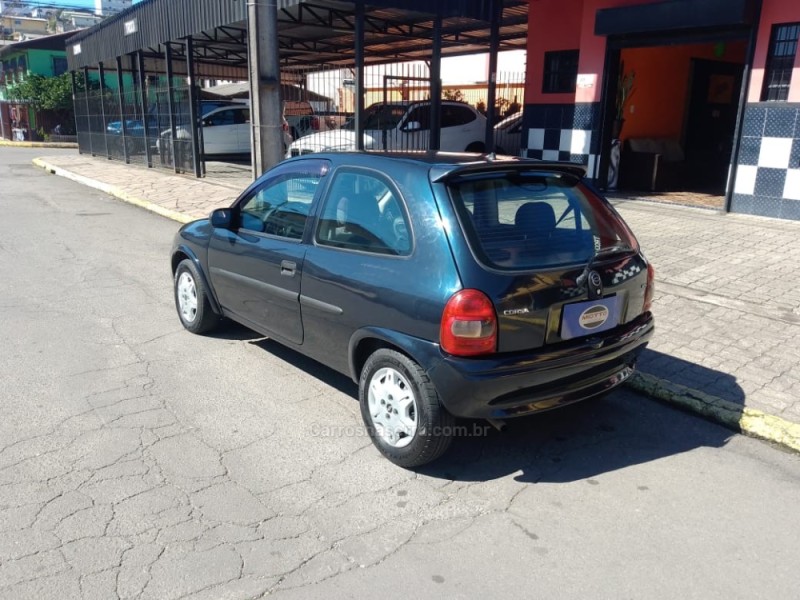 CORSA 1.0 EFI WIND 8V GASOLINA 2P MANUAL - 2001 - CAXIAS DO SUL