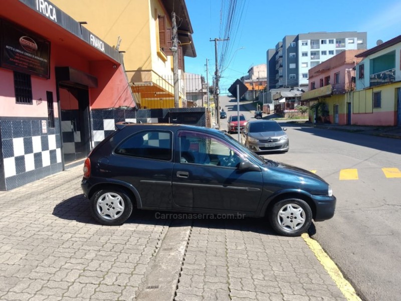 CORSA 1.0 EFI WIND 8V GASOLINA 2P MANUAL - 2001 - CAXIAS DO SUL