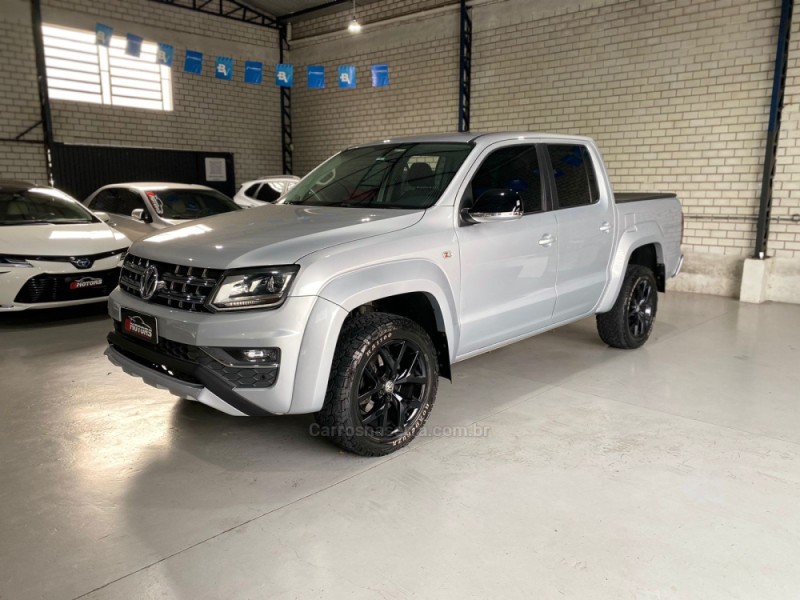 AMAROK 3.0 V6 TDI HIGHLINE CD DIESEL 4MOTION AUTOMÁTICO - 2018 - NOVO HAMBURGO