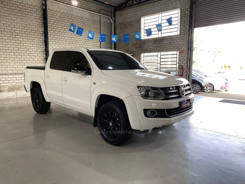 AMAROK 2.0 HIGHLINE 4X4 CD 16V TURBO INTERCOOLER DIESEL 4P AUTOMÁTICO - 2015 - NOVO HAMBURGO