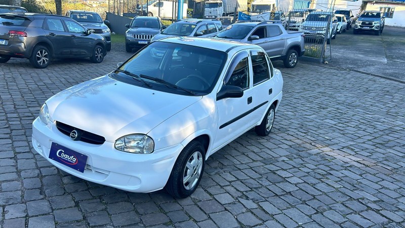 CORSA 1.6 MPFI CLASSIC SEDAN 8V GASOLINA 4P MANUAL