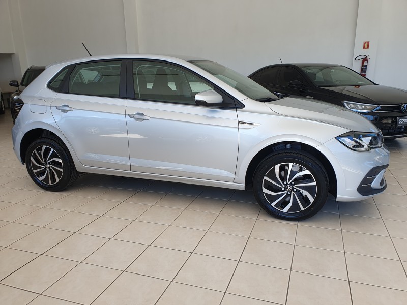 POLO 1.0	200 TSI HIGHLINE AUTOMÁTICO  - 2025 - NOVA PETRóPOLIS