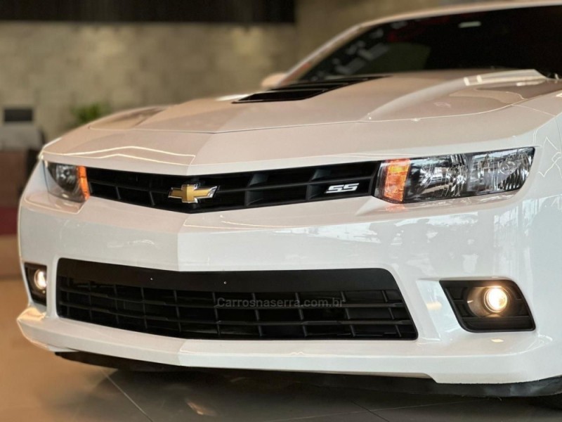 CAMARO 6.2 SS COUPÉ V8 GASOLINA 2P AUTOMÁTICO - 2014 - DOIS IRMãOS