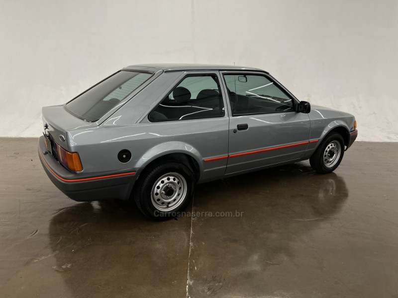 ESCORT 1.0 HOBBY 8V GASOLINA 2P MANUAL - 1994 - CAXIAS DO SUL