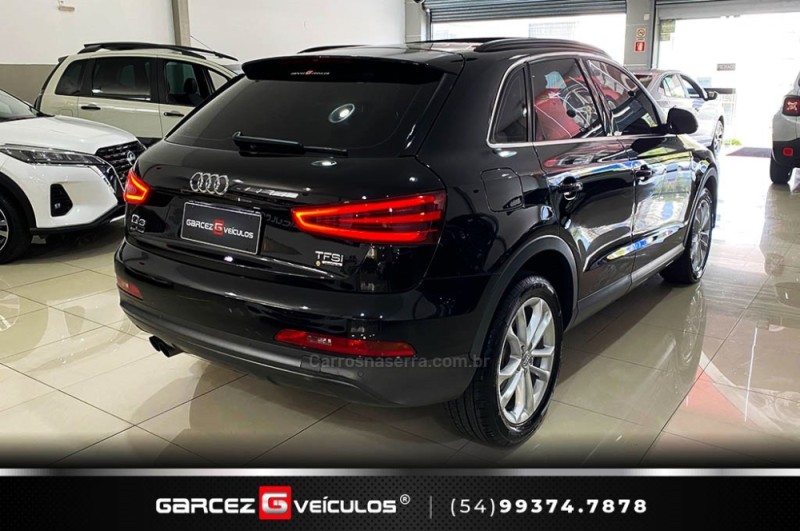 Q3 2.0 TFSI AMBIENTE QUATTRO 4P GASOLINA S TRONIC - 2015 - BENTO GONçALVES