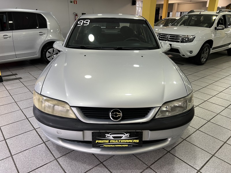 VECTRA 2.0 MPFI GLS 8V GASOLINA 4P MANUAL - 1999 - CAXIAS DO SUL