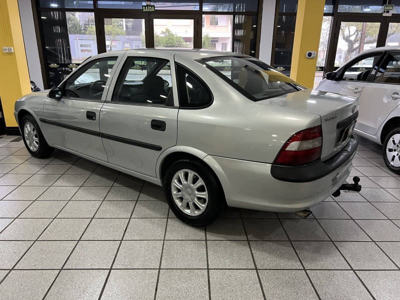 VECTRA 2.0 MPFI GLS 8V GASOLINA 4P MANUAL - 1999 - CAXIAS DO SUL