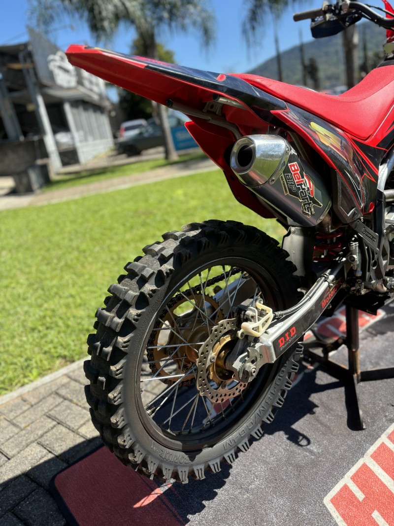 CRF 250F  - 2022 - FELIZ