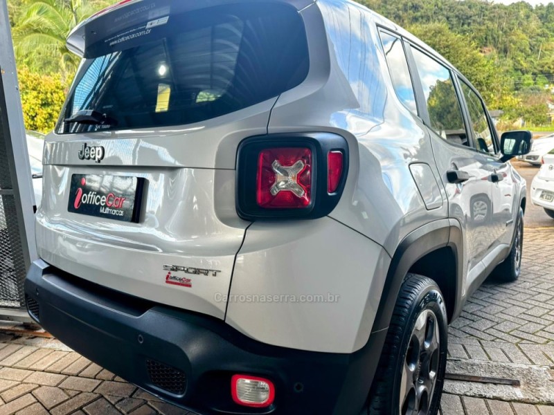 RENEGADE 1.8 16V FLEX SPORT 4P AUTOMÁTICO - 2016 - TRêS COROAS