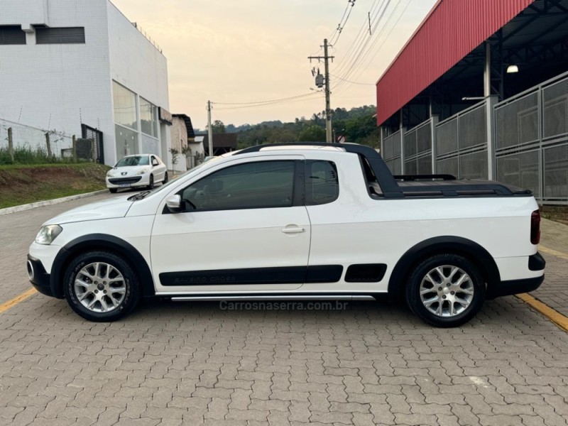 SAVEIRO 1.6 CROSS CE 16V FLEX 2P MANUAL