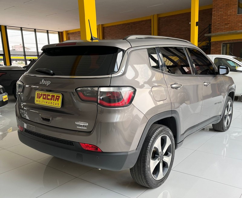 COMPASS 2.0 16V DIESEL LONGITUDE 4X4 AUTOMÁTICO - 2018 - VACARIA