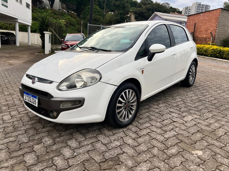 PUNTO 1.6 ESSENCE 16V FLEX 4P AUTOMATIZADO - 2013 - BENTO GONçALVES