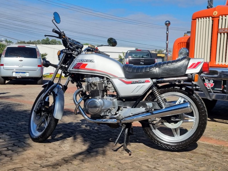 CB 400 II - 1982 - TEUTôNIA