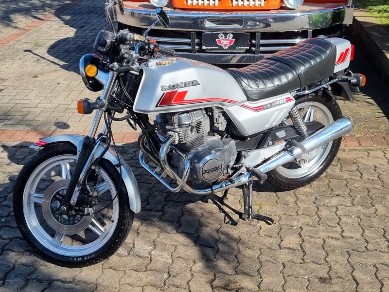 CB 400 II - 1982 - TEUTôNIA