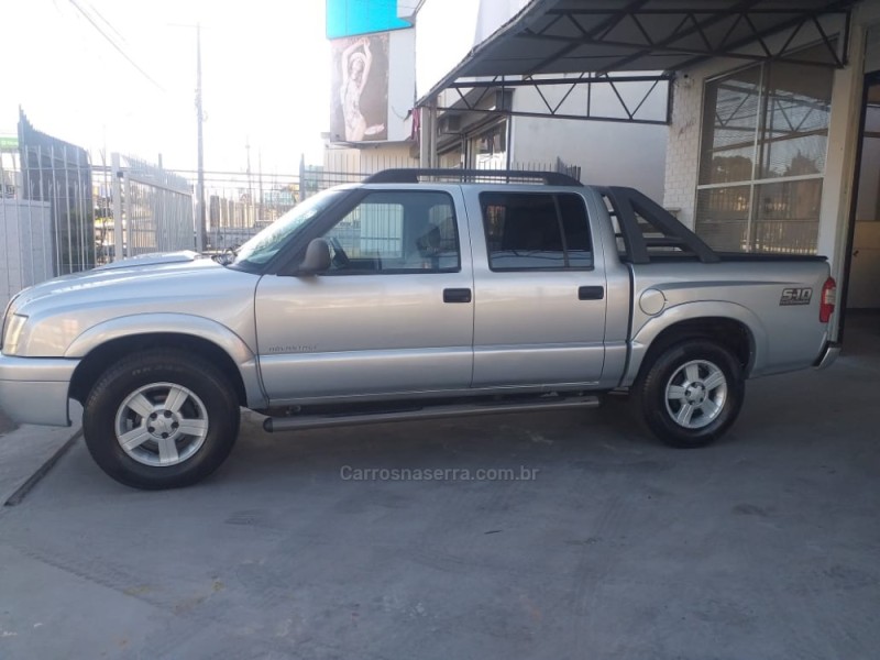 S10 2.4 ADVANTAGE 4X2 CD 8V FLEX 4P MANUAL - 2009 - CAXIAS DO SUL