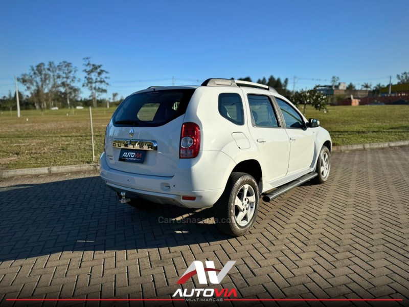 DUSTER 2.0 DYNAMIQUE 4X2 16V FLEX 4P AUTOMÁTICO - 2014 - SAPIRANGA