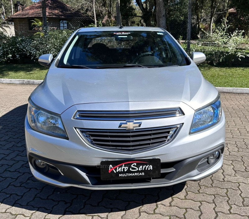 PRISMA 1.4 MPFI LT 8V FLEX 4P MANUAL - 2014 - CANELA