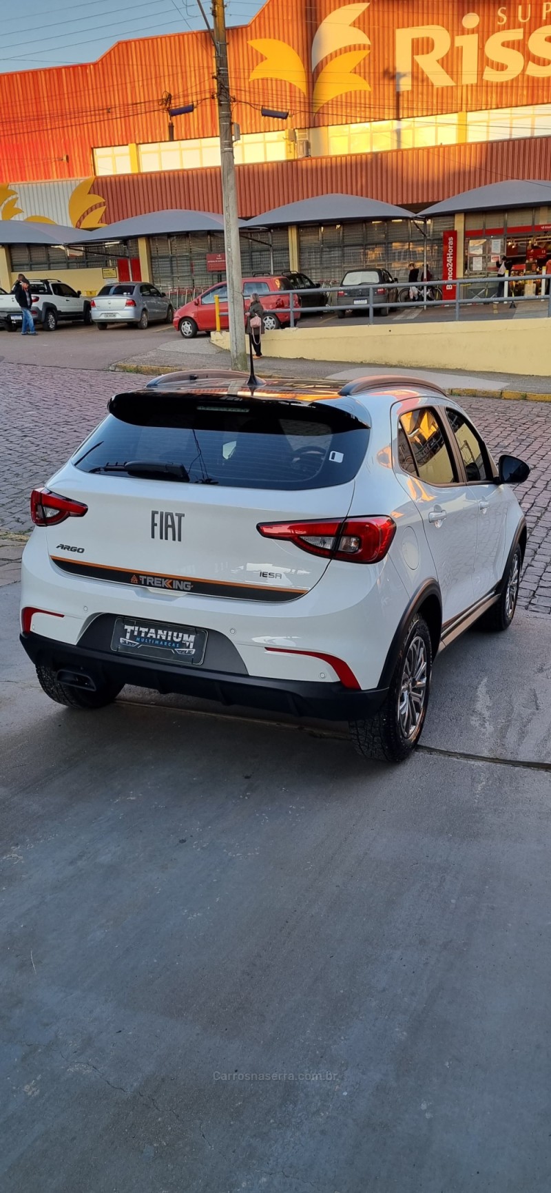 ARGO 1.3 8V TREKKING FLEX 4P MANUAL - 2023 - SãO FRANCISCO DE PAULA