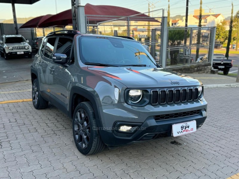 RENEGADE 1.3 S T270 16V TURBO FLEX 4X4 4P AUTOMÁTICO - 2022 - FELIZ