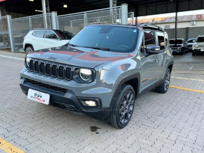 RENEGADE 1.3 S T270 16V TURBO FLEX 4X4 4P AUTOMÁTICO - 2022 - FELIZ