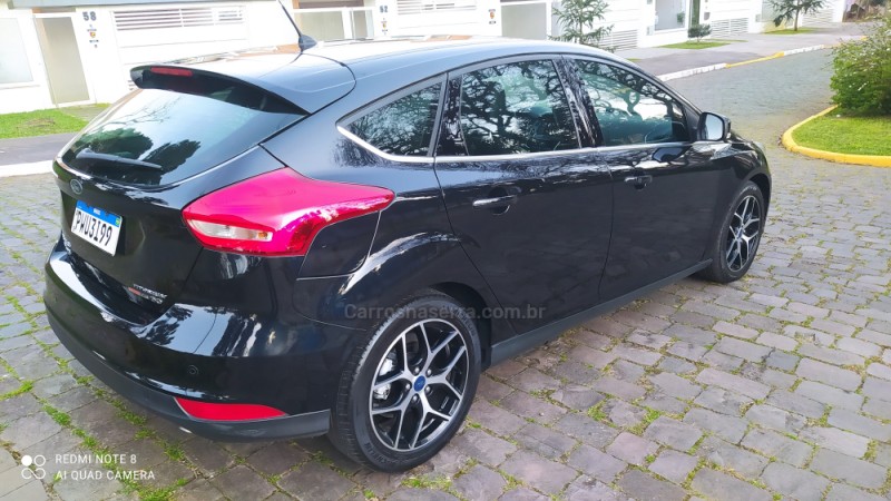 FOCUS 2.0 TITANIUM HATCH 16V FLEX 4P AUTOMÁTICO - 2016 - FARROUPILHA