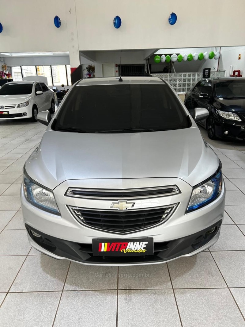 ONIX 1.4 MPFI LT 8V FLEX 4P MANUAL - 2013 - CAXIAS DO SUL