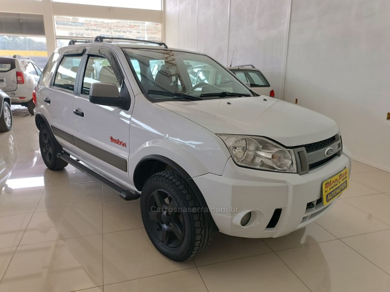 ECOSPORT 2.0 XLT FREESTYLE 8V FLEX 4P MANUAL