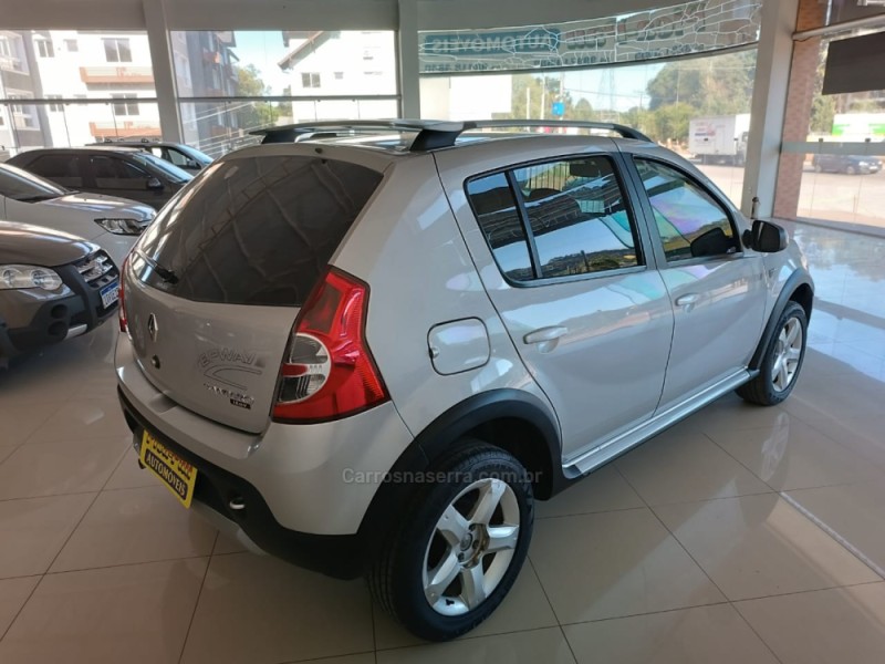 SANDERO 1.6 STEPWAY 8V FLEX 4P MANUAL - 2011 - NOVA PETRóPOLIS