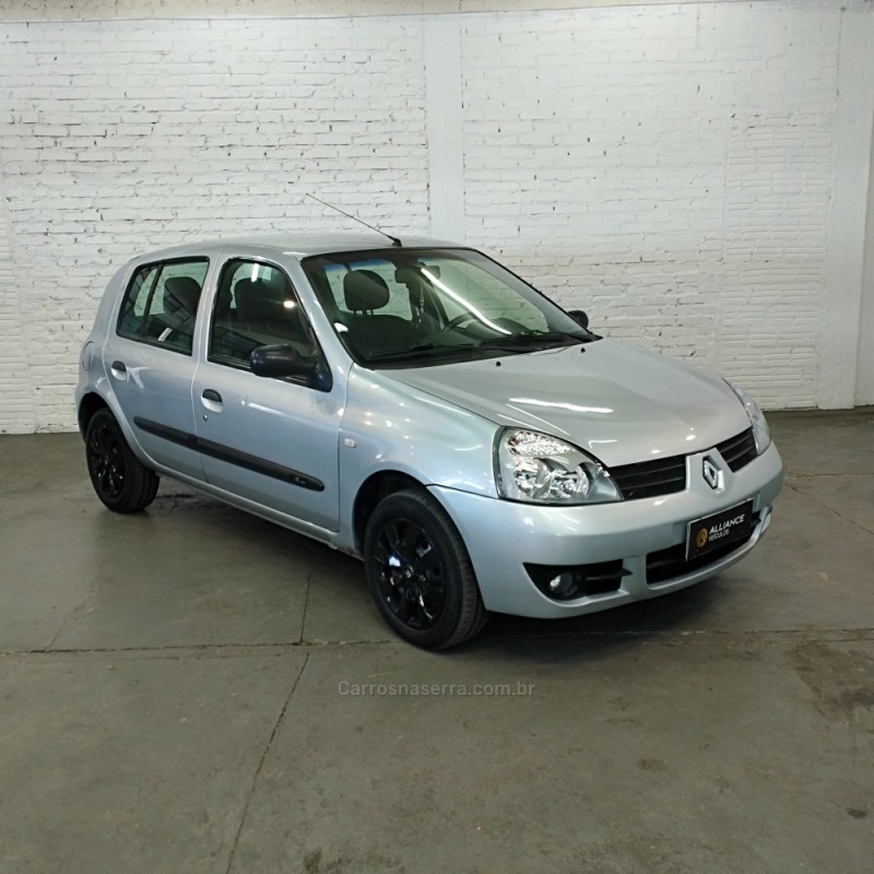 CLIO 1.6 EXPRESSION 16V FLEX 4P MANUAL - 2008 - CAXIAS DO SUL