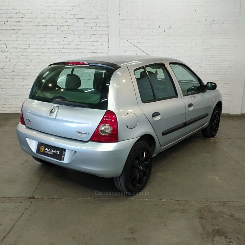 CLIO 1.6 EXPRESSION 16V FLEX 4P MANUAL - 2008 - CAXIAS DO SUL