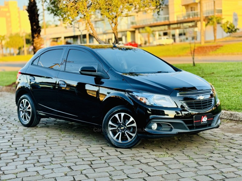 ONIX 1.4 MPFI LTZ 8V FLEX 4P MANUAL - 2015 - CASCA