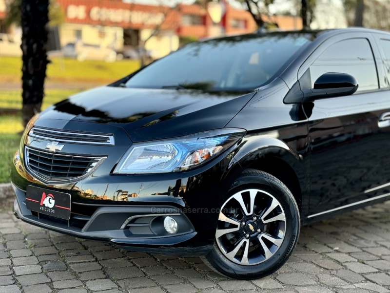 ONIX 1.4 MPFI LTZ 8V FLEX 4P MANUAL - 2015 - CASCA