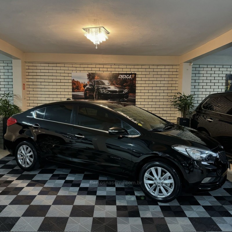 CERATO 1.6 SX3 16V GASOLINA 4P AUTOMÁTICO