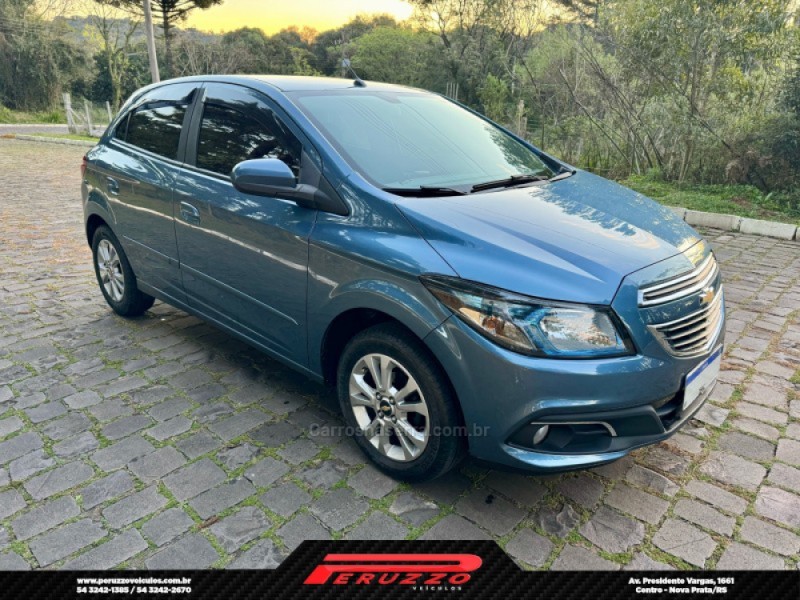 ONIX 1.4 MPFI LTZ 8V FLEX 4P AUTOMÁTICO - 2015 - NOVA PRATA